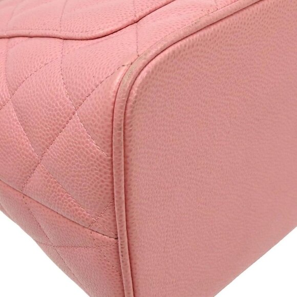 Chanel Pink Calfskin Medallion Tote Handbag - Picture 3 of 10